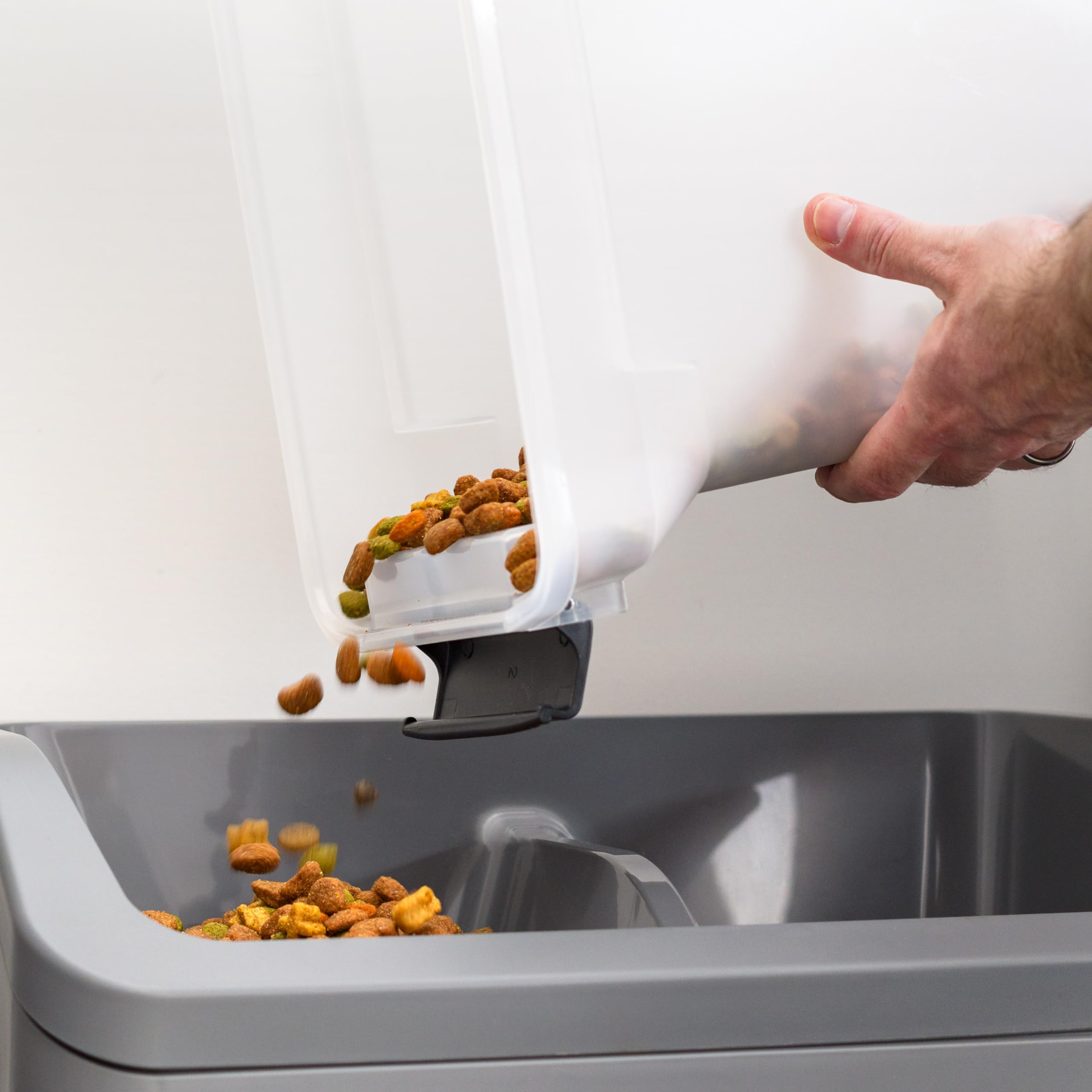 IRIS USA BPA-free material ensures safe, chemical-free storage.