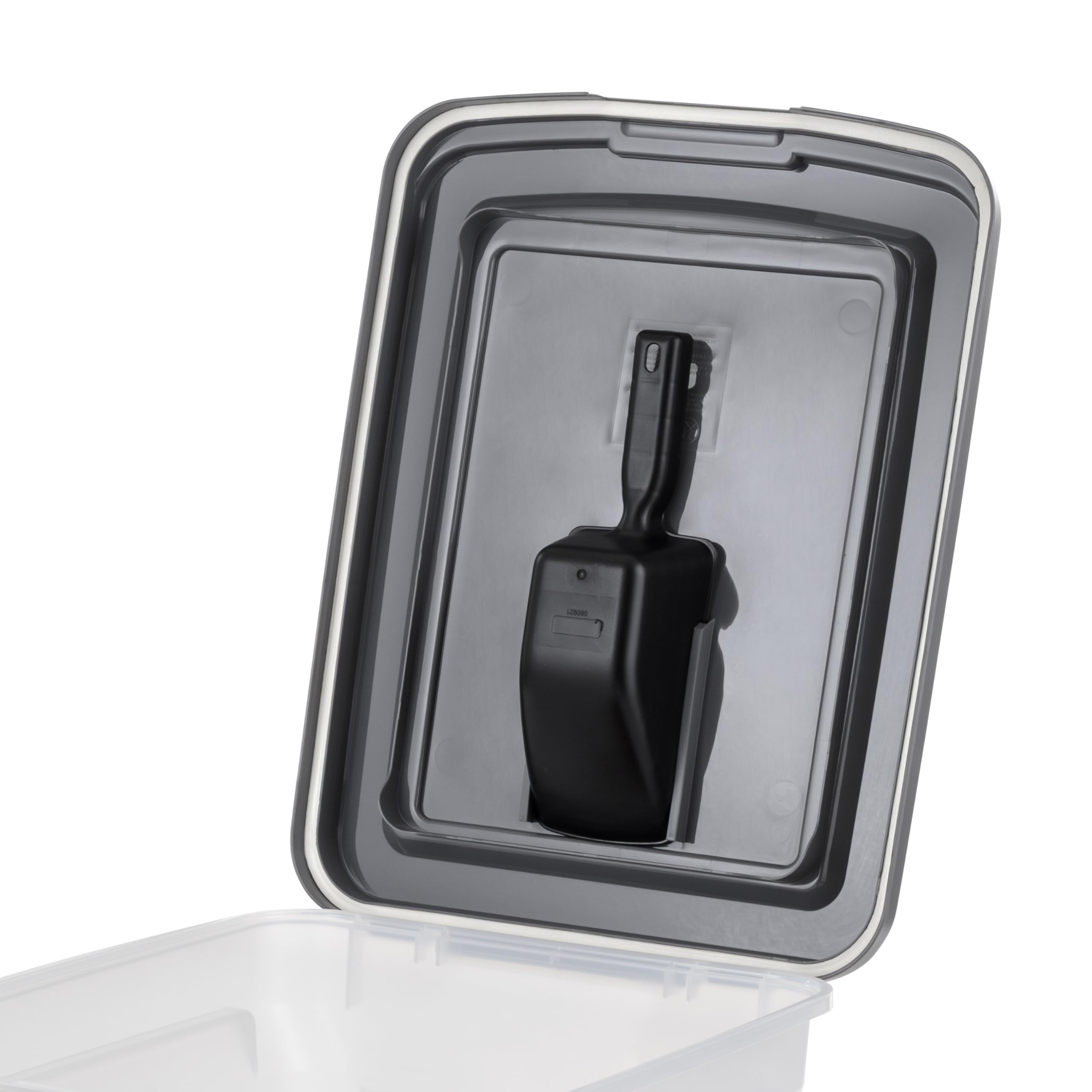 IRIS USA BPA-free material protects stored dry foods