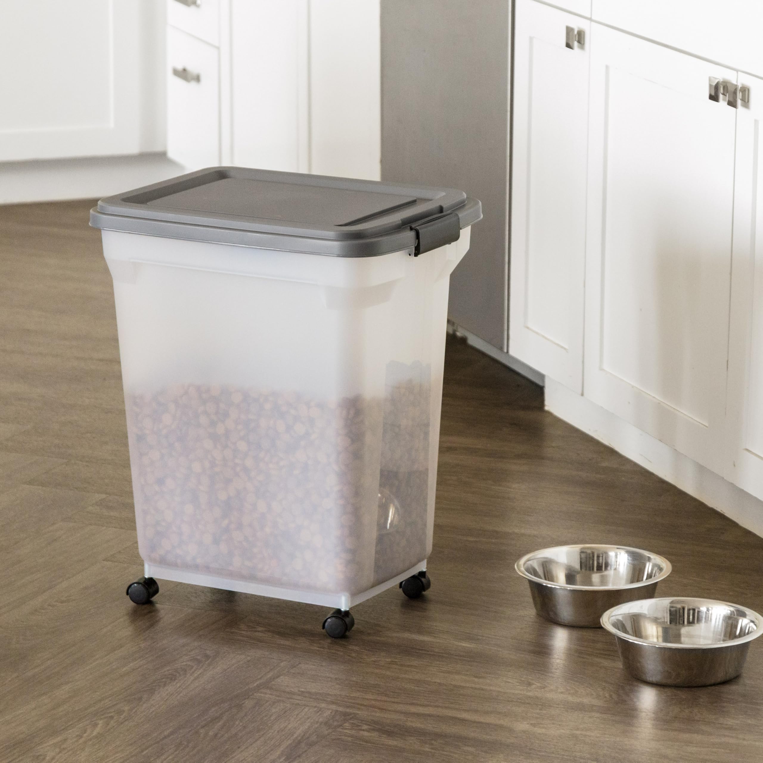 IRIS USA container features airtight seal to help keep dry food fresh.