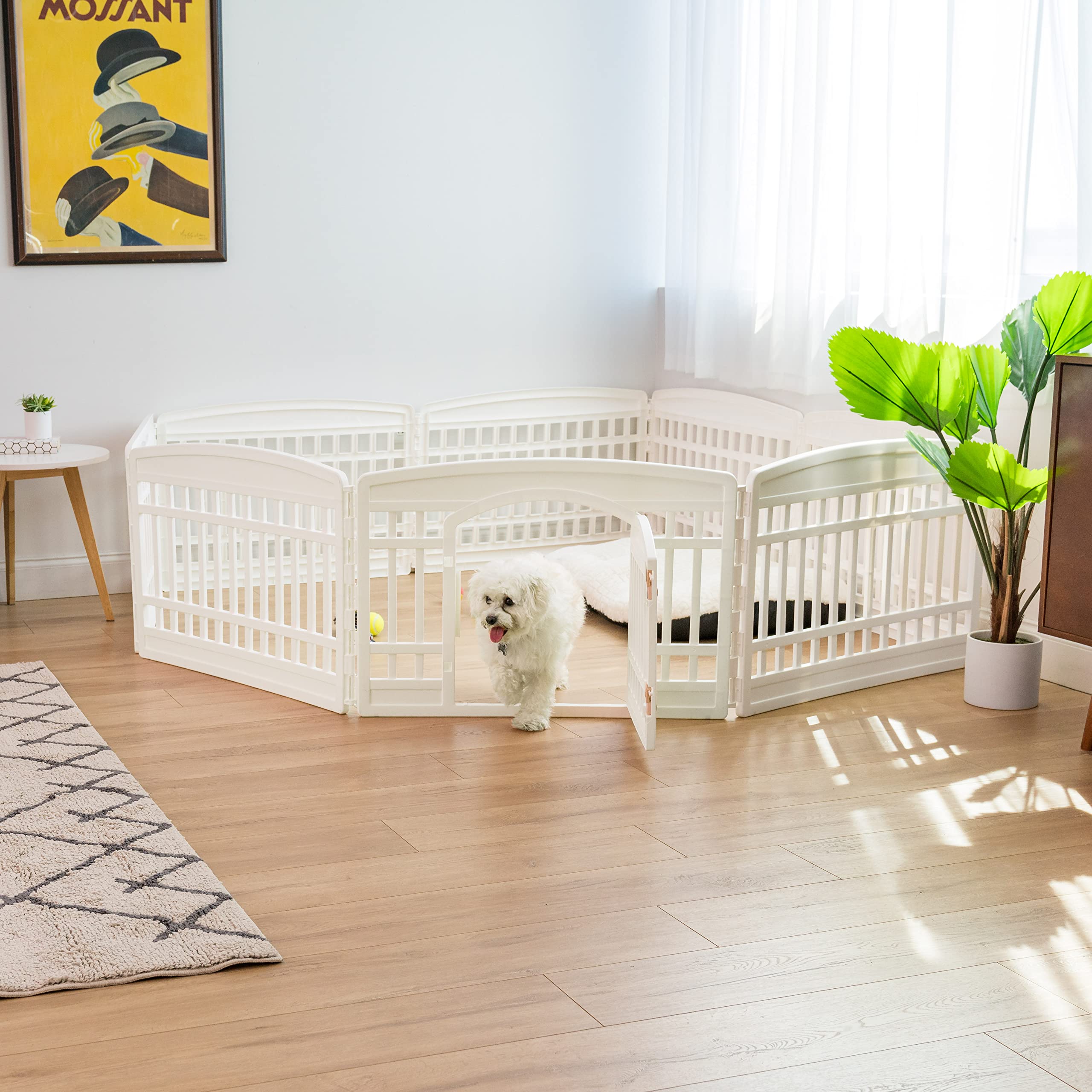 Door panel of IRIS USA playpen ready for convenient access