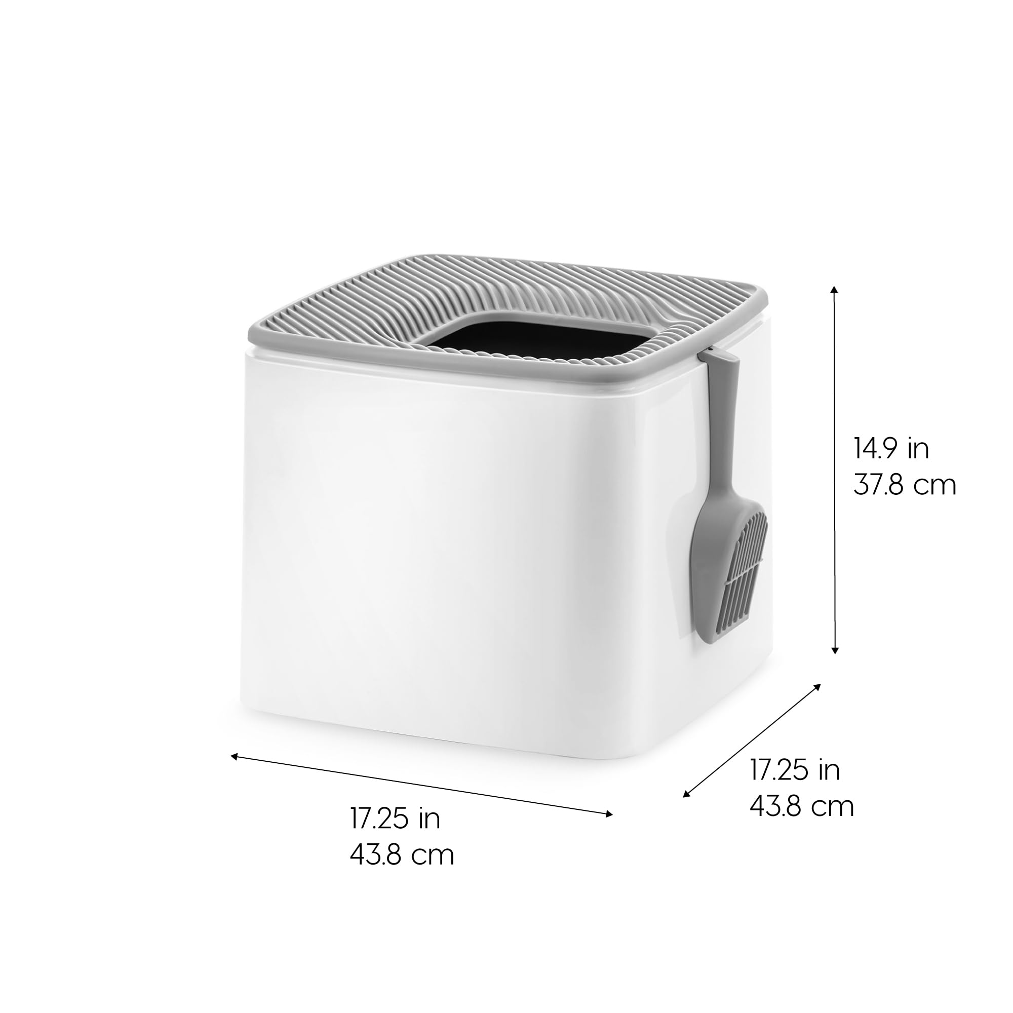 IRIS USA dog-proof litter box with high walls to reduce mess.