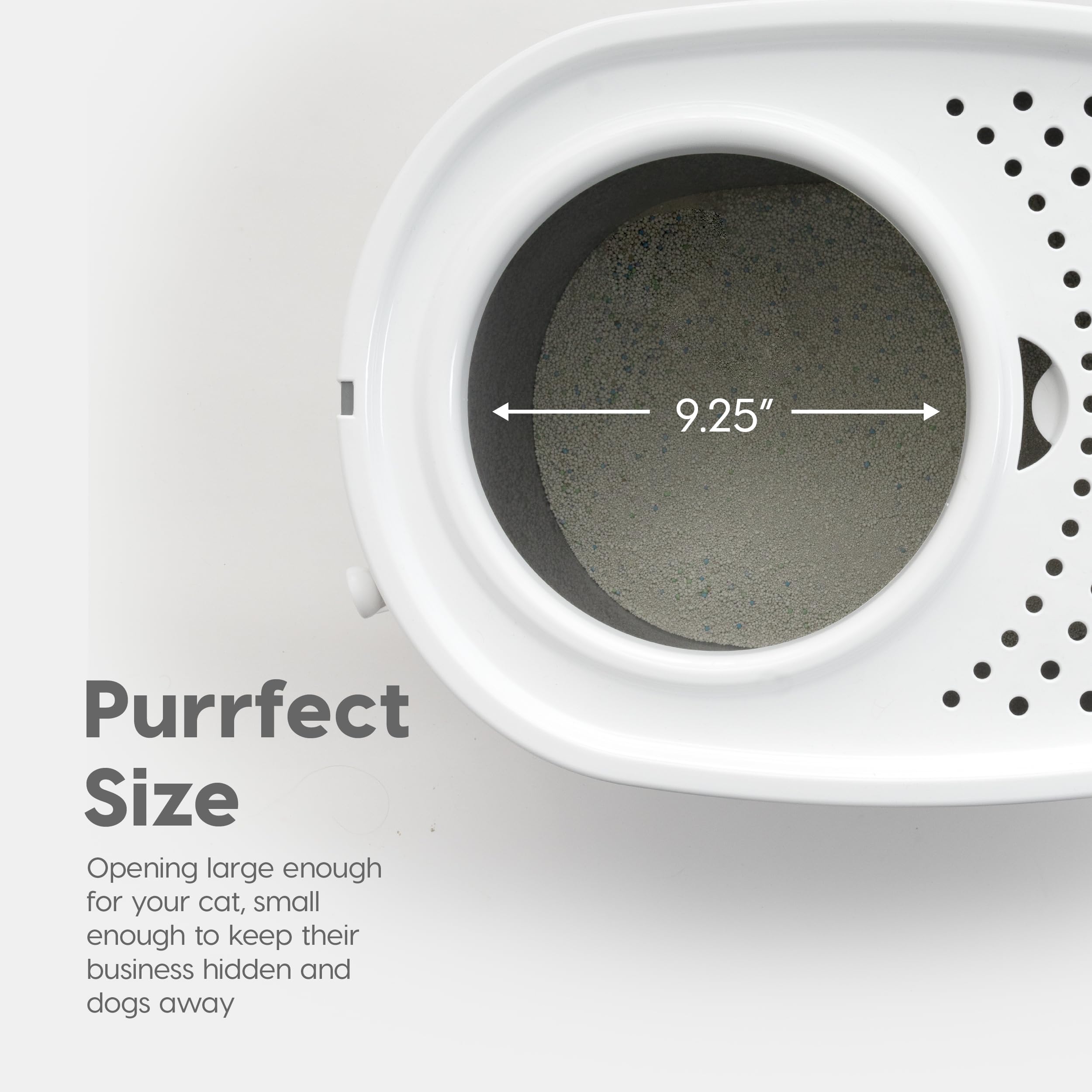 IRIS USA lid holes catch litter particles and prevent mess on floors.