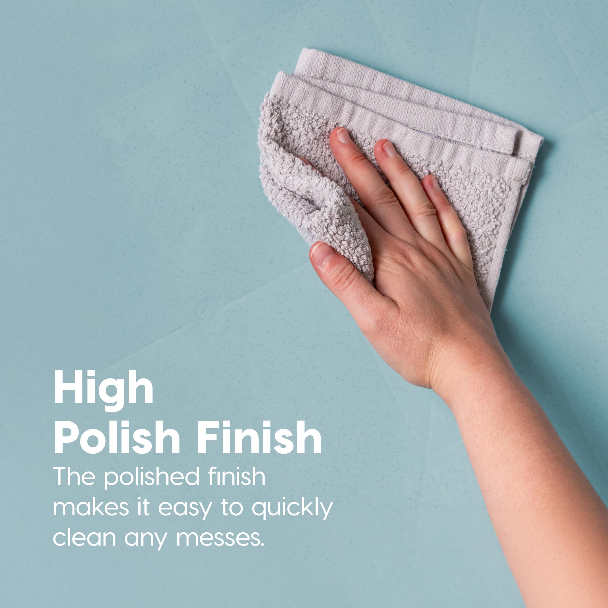 IRIS USA Pee Pad Holder easy-clean surface for quick maintenance.