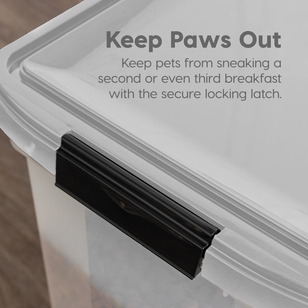 IRIS USA WeatherPro comes in different sizes for various bag sizes