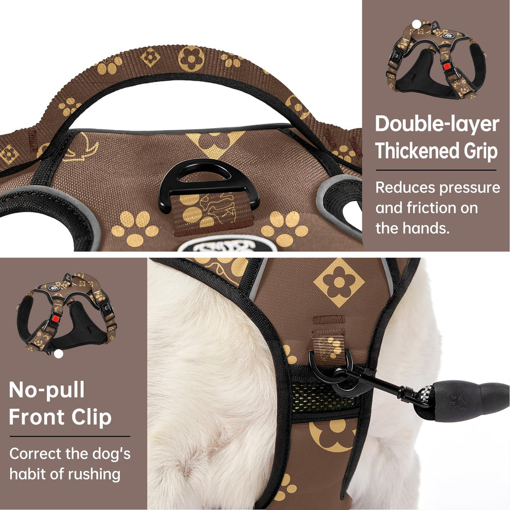 IVY&LANE Adjustable webbing ensures comfortable fit for small dogs.