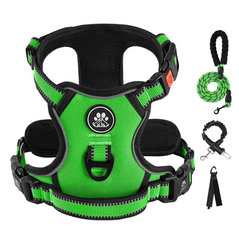 IVY&LANE No Pull Harness front view in green for easy wearing and control