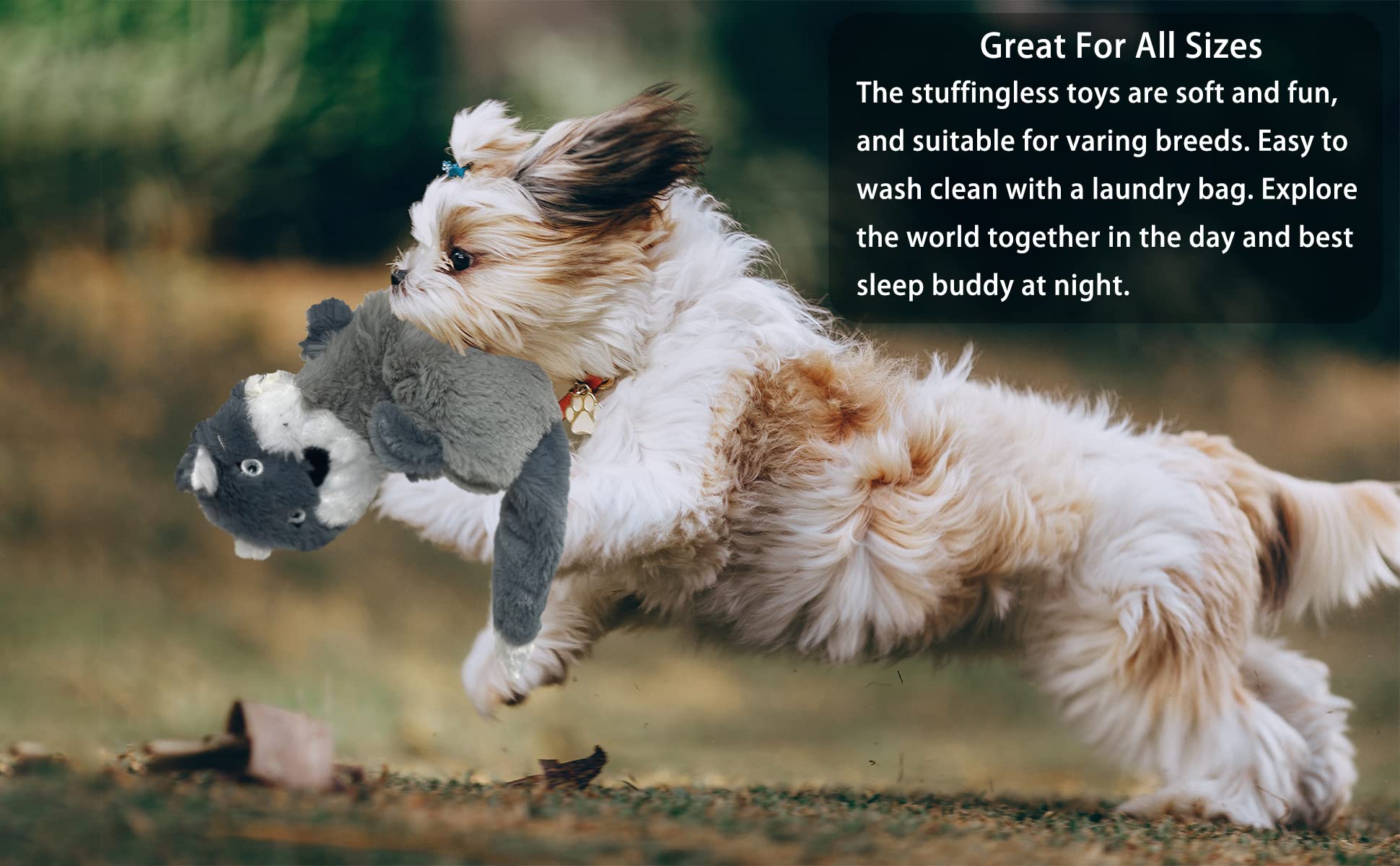 Jalousie Otter squeaker toy with three squeakers for engaging play.