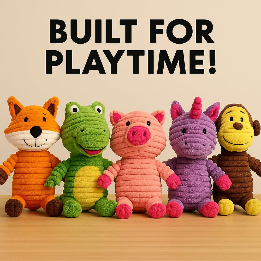 Jalousie toy with multiple squeakers for extended play