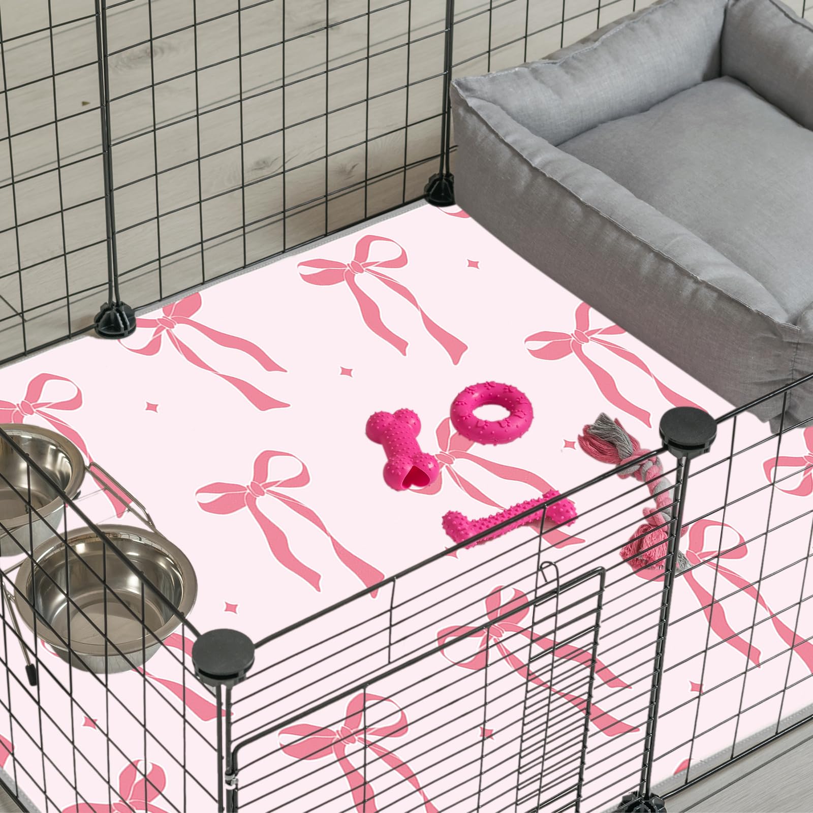 JarThenaAMCS 24x47 inch pee pad provides ample space for tiny animals.
