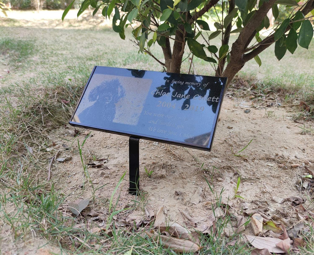 JFHEDY memorial stones on the stand demonstrating secure, easy setup