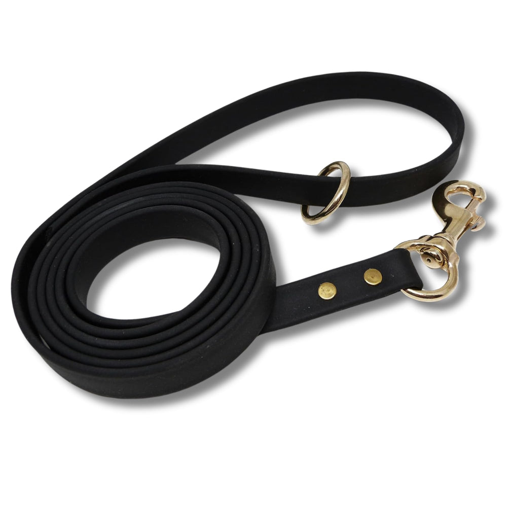Jim Hodges Gummy K9 leash in Biothane black 6 ft showing durable training lead