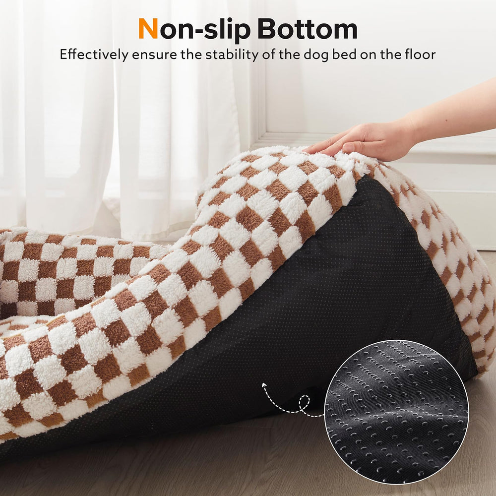 JOEJOY bed cover is machine washable for easy cleaning.