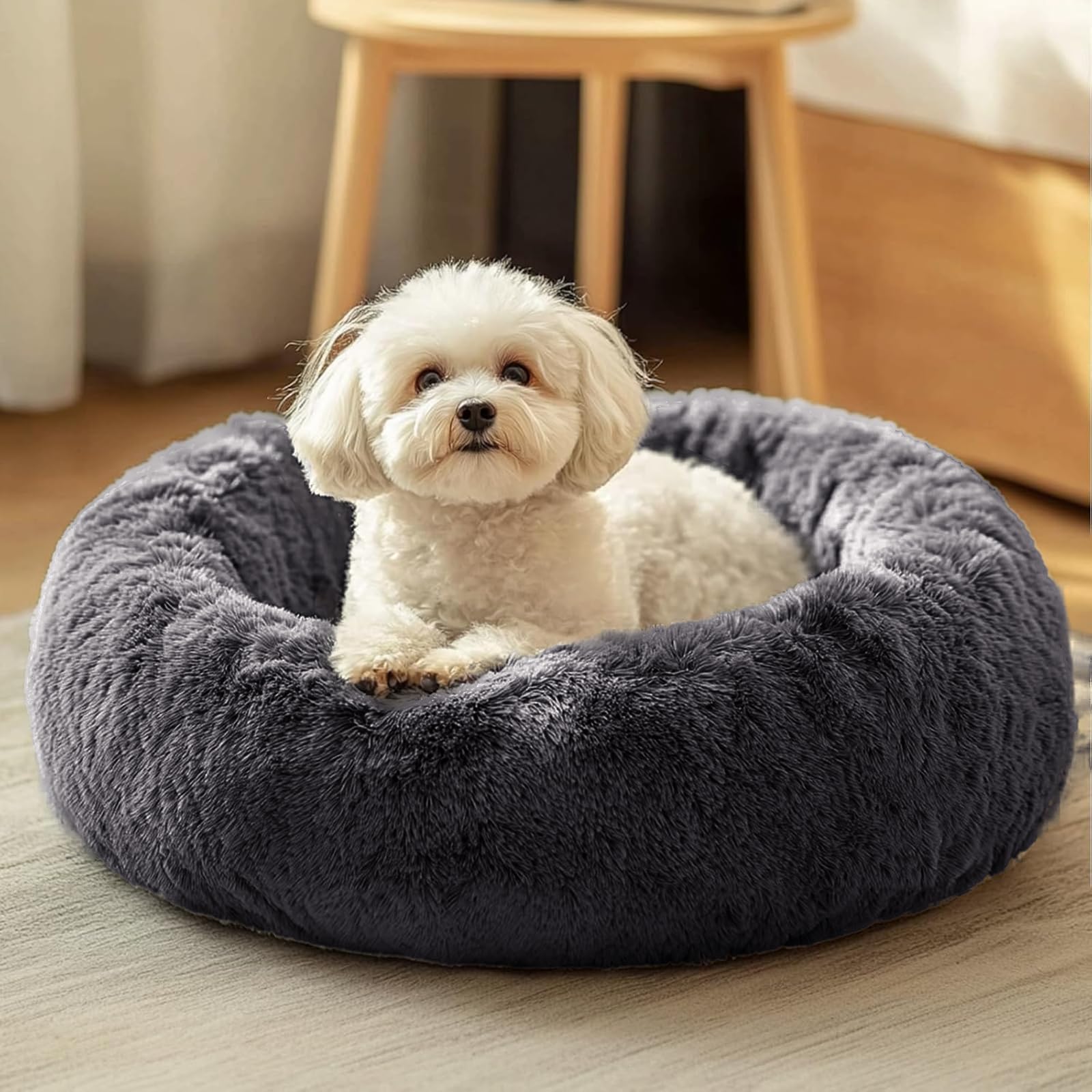 JOLLYVOGUE donut bed in fluffy plush fabric for cozy naps