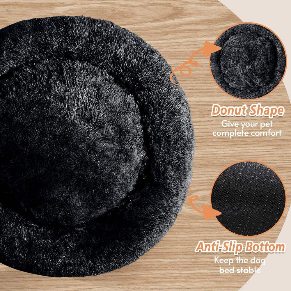 JOLLYVOGUE Round bed with ultra-soft faux fur provides cozy lounging.