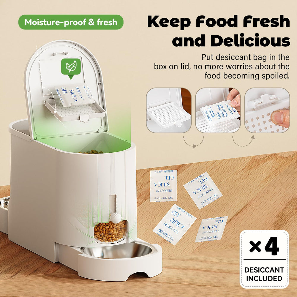 Anti-slip base on the JUNSPOW feeder keeps it stable during feeding.