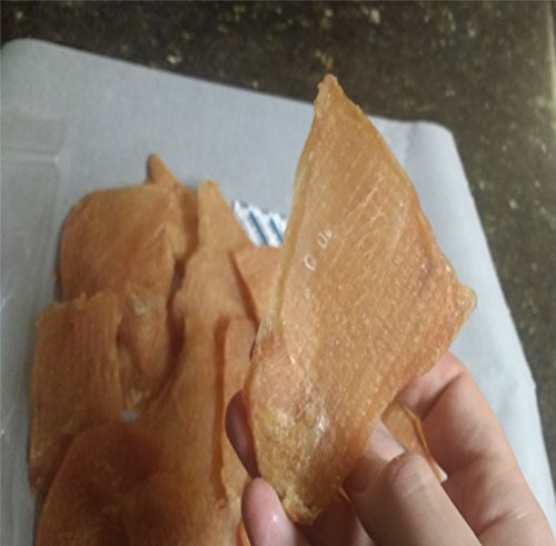Just Jerky Treats real-chicken-breast-slices provide simple, natural snacks.