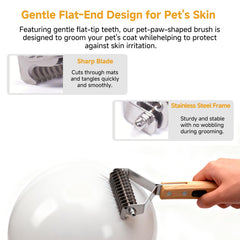 Juyoolumin deshedding comb removes loose fur from long-haired cats