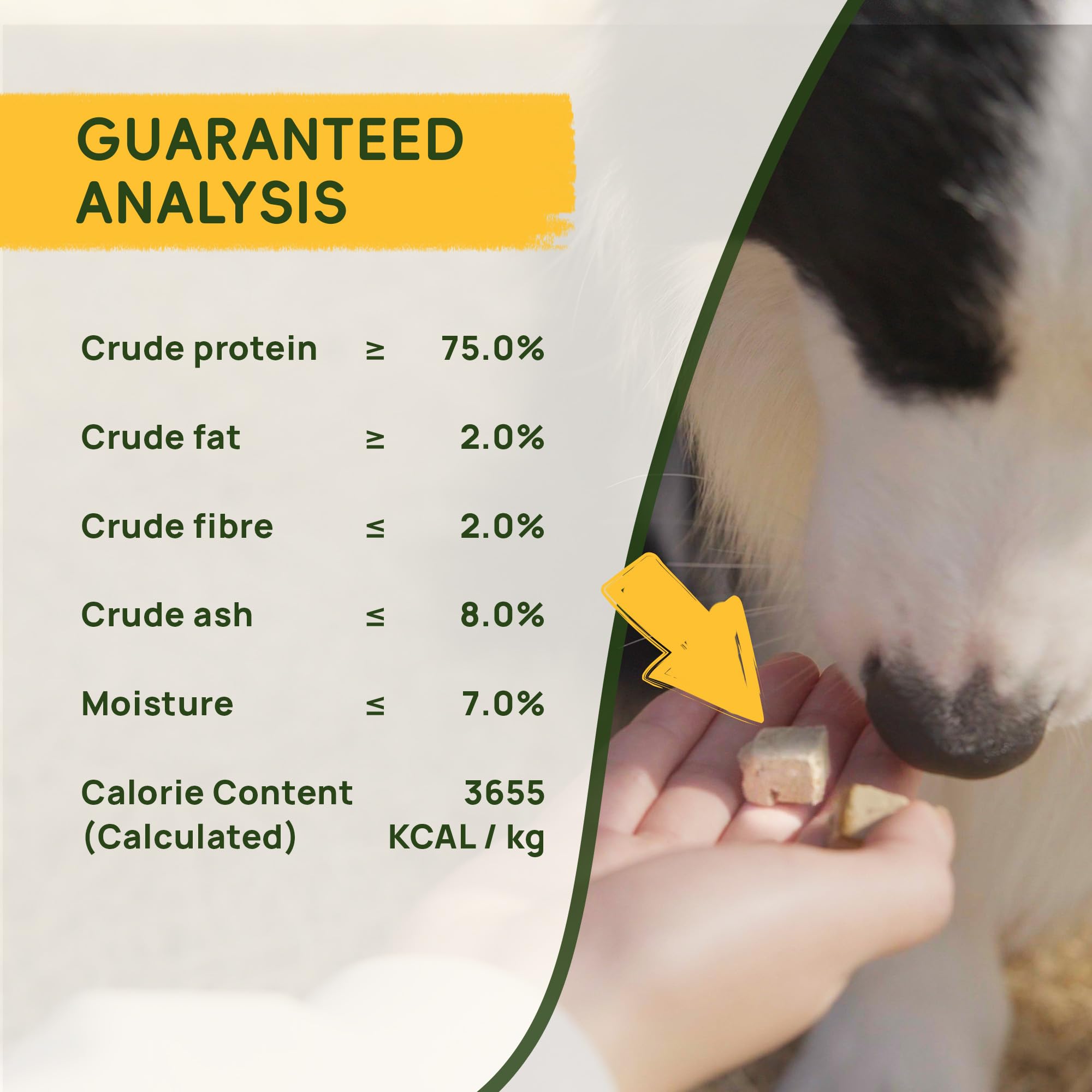 Kaiivo crunchy freeze-dried chicken treat, easy to crumble over meals.
