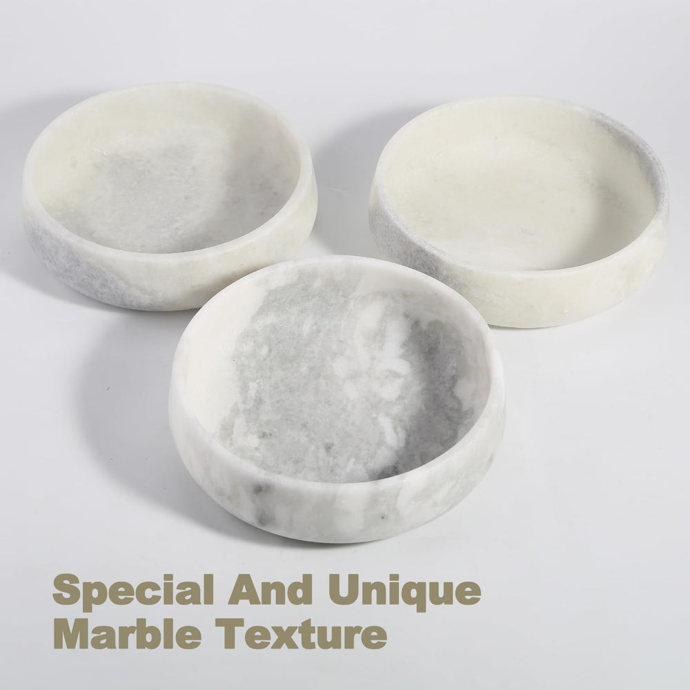 karibiber large dual-bowl design for food and water.