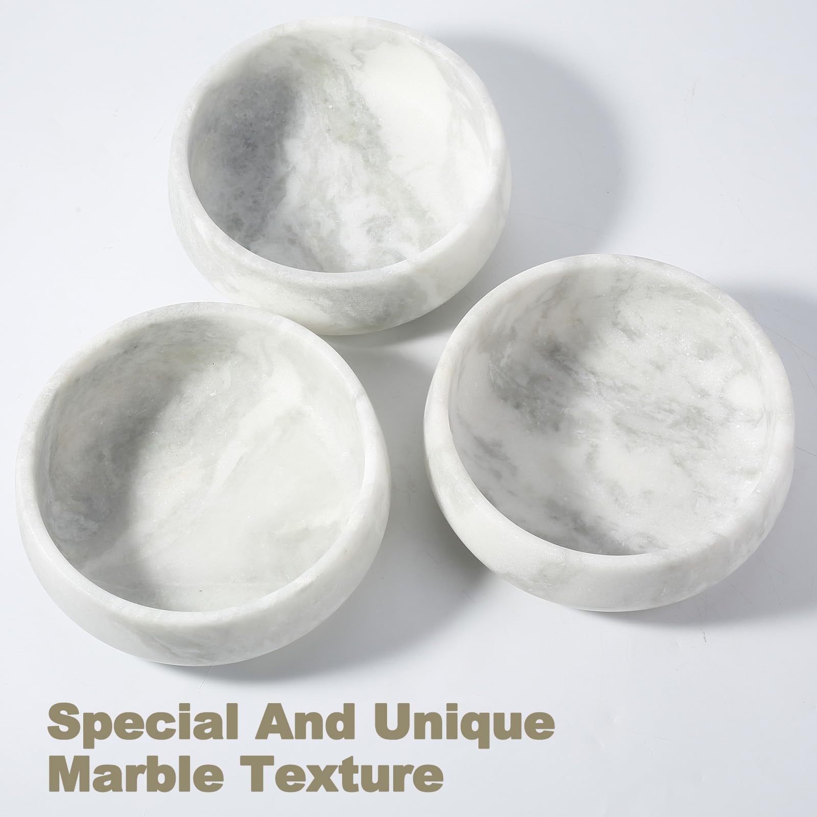 Karibiber marble dog bowl with smooth surface reduces odors and simplifies wiping.