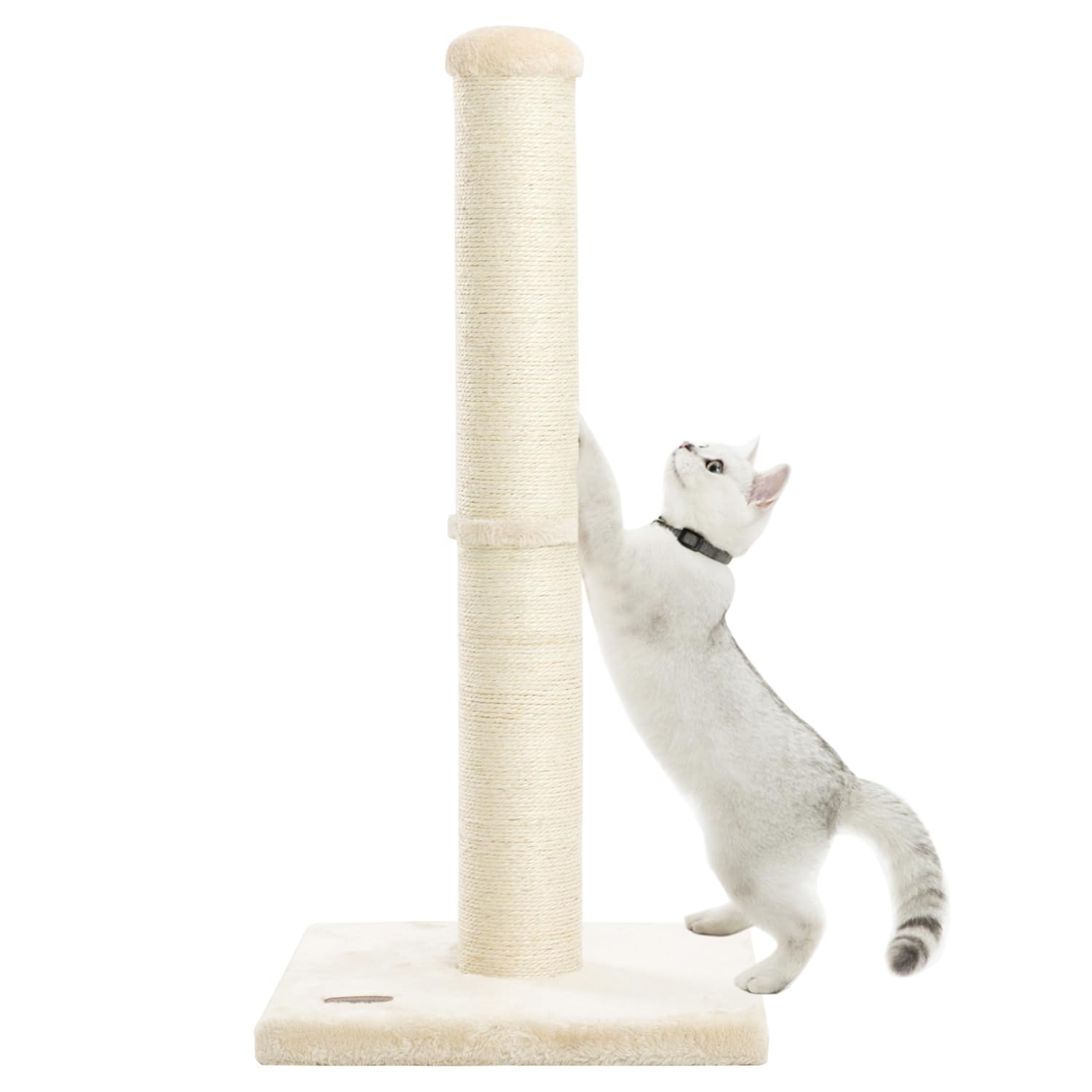 Karolpar cat tree with natural rope offers a dedicated scratching space.