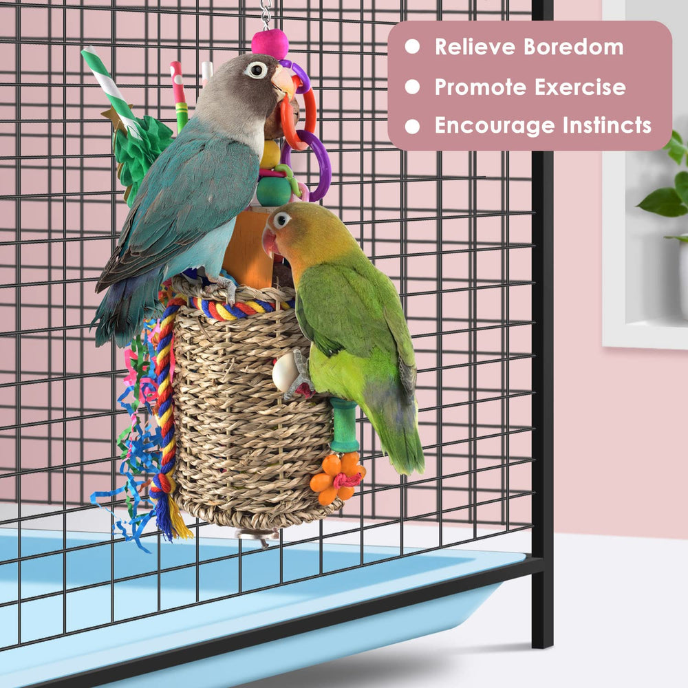 KATUMO bird toy close-up demonstrates safe edible pigments and appeal.