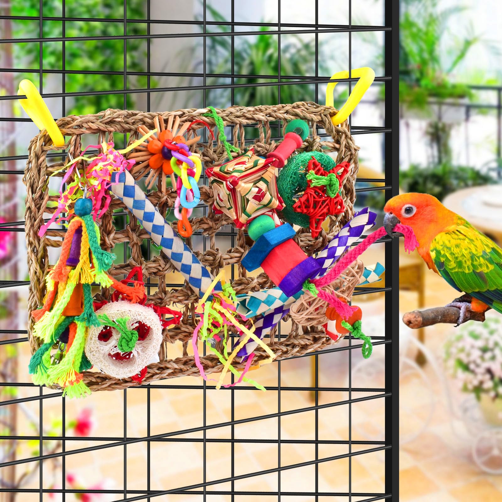 KATUMO vine heart with shredded papers supports shredding play.