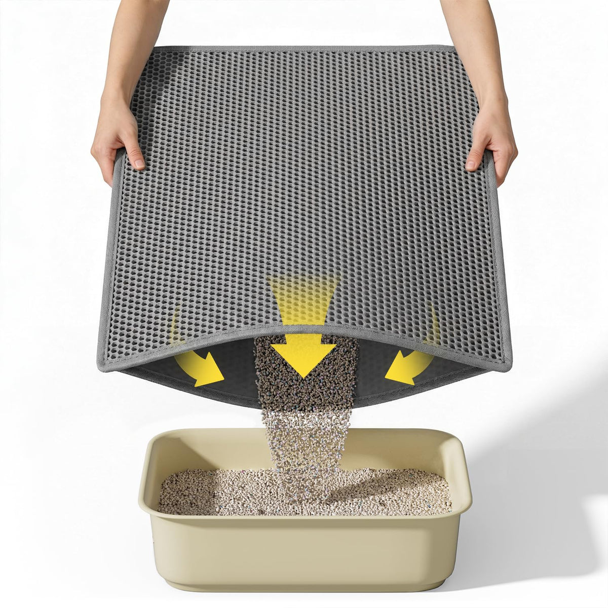 Kaxionage cat litter mat top view showing honeycomb structure traps litter