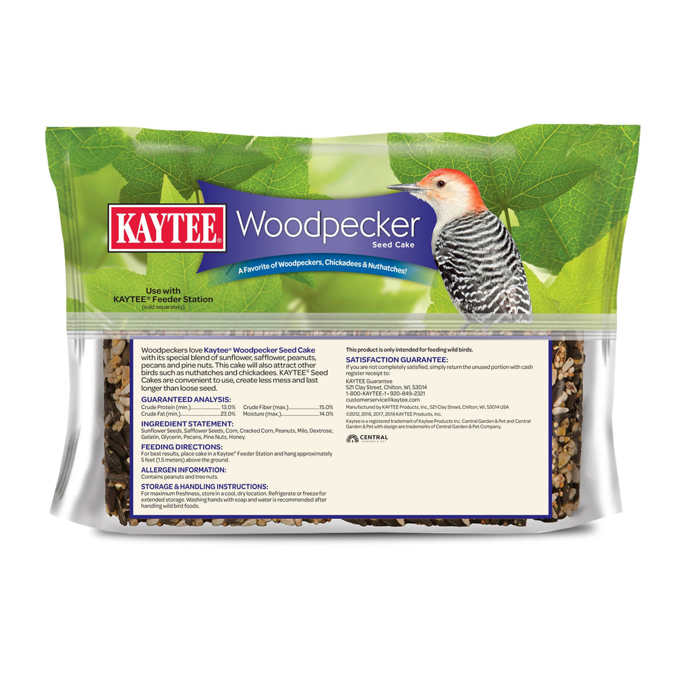 Long-lasting seed cake from Kaytee in outdoor setting