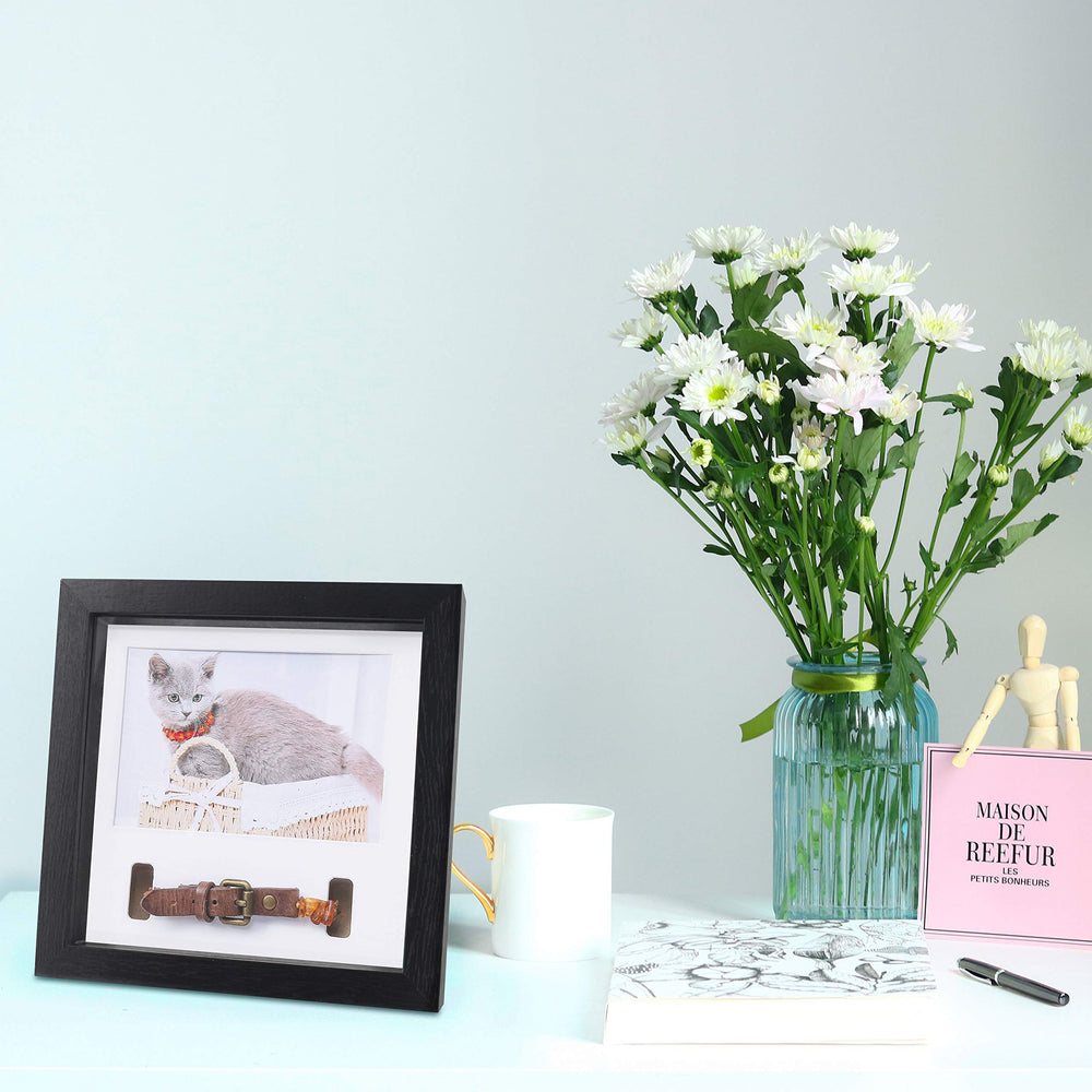 KCRasan keepsake pet memorial frame as a thoughtful gift