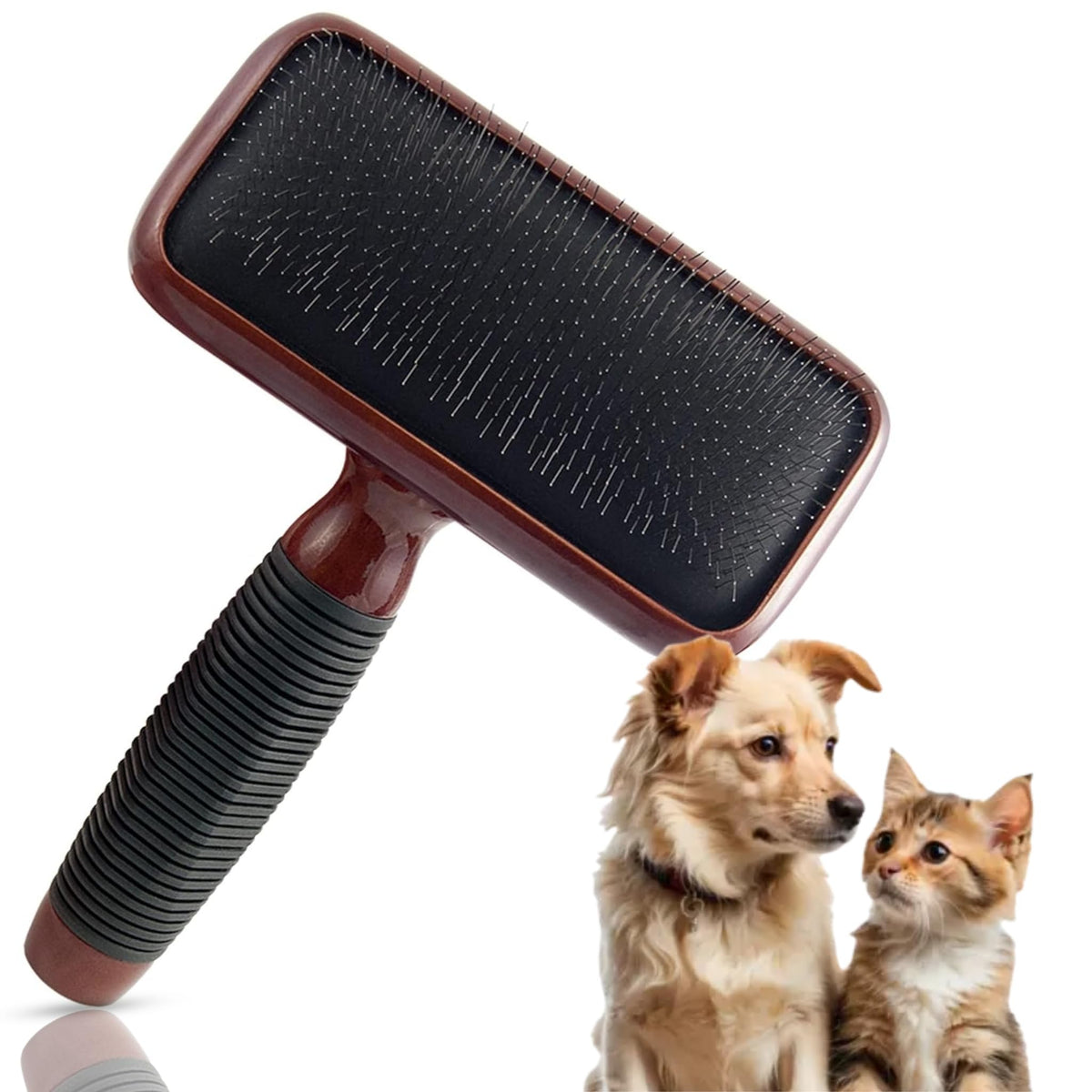 Kenchii Slicker Brush with maplewood handle close-up for comfortable grooming.