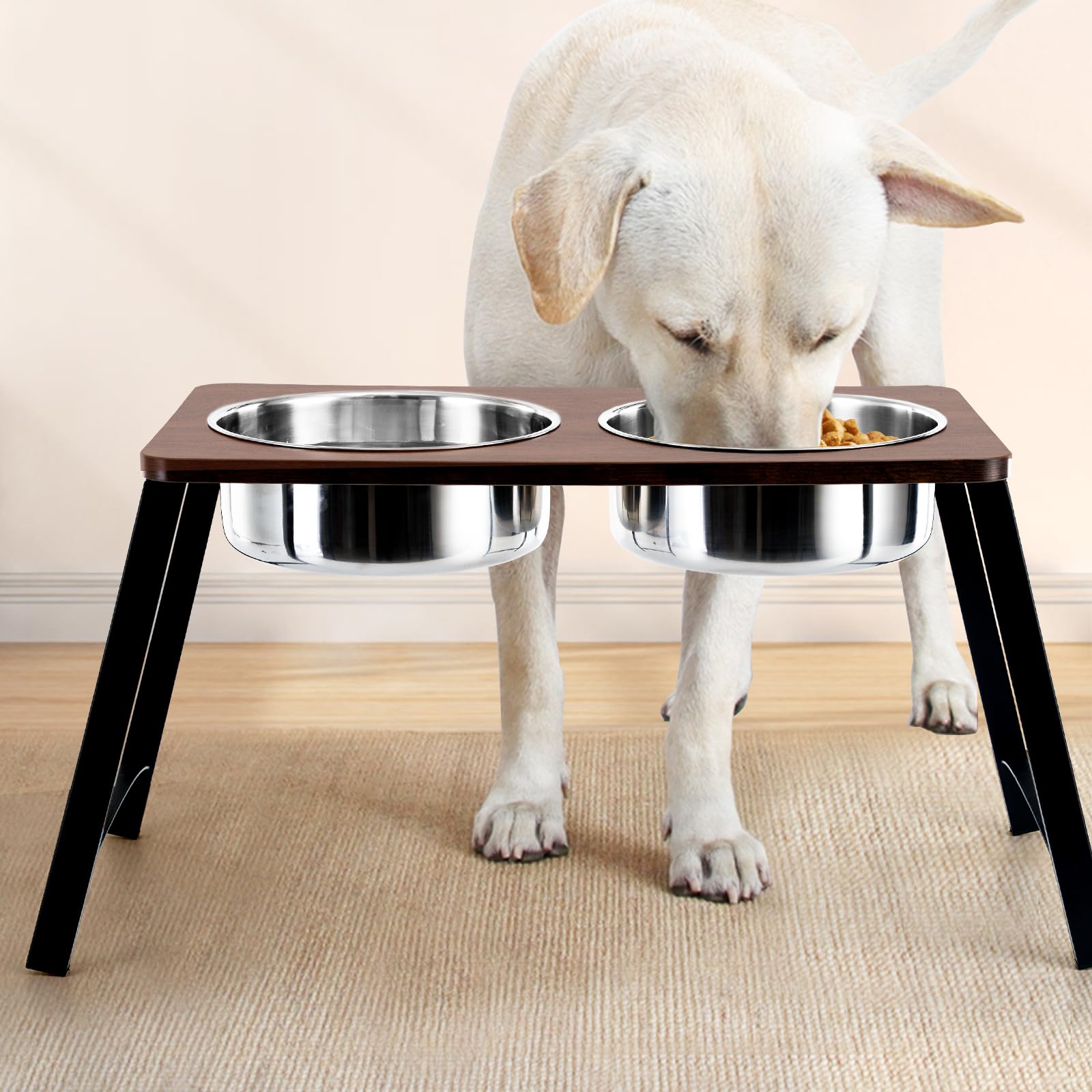 Sturdy rustless metal frame ensures durability and stable feeding