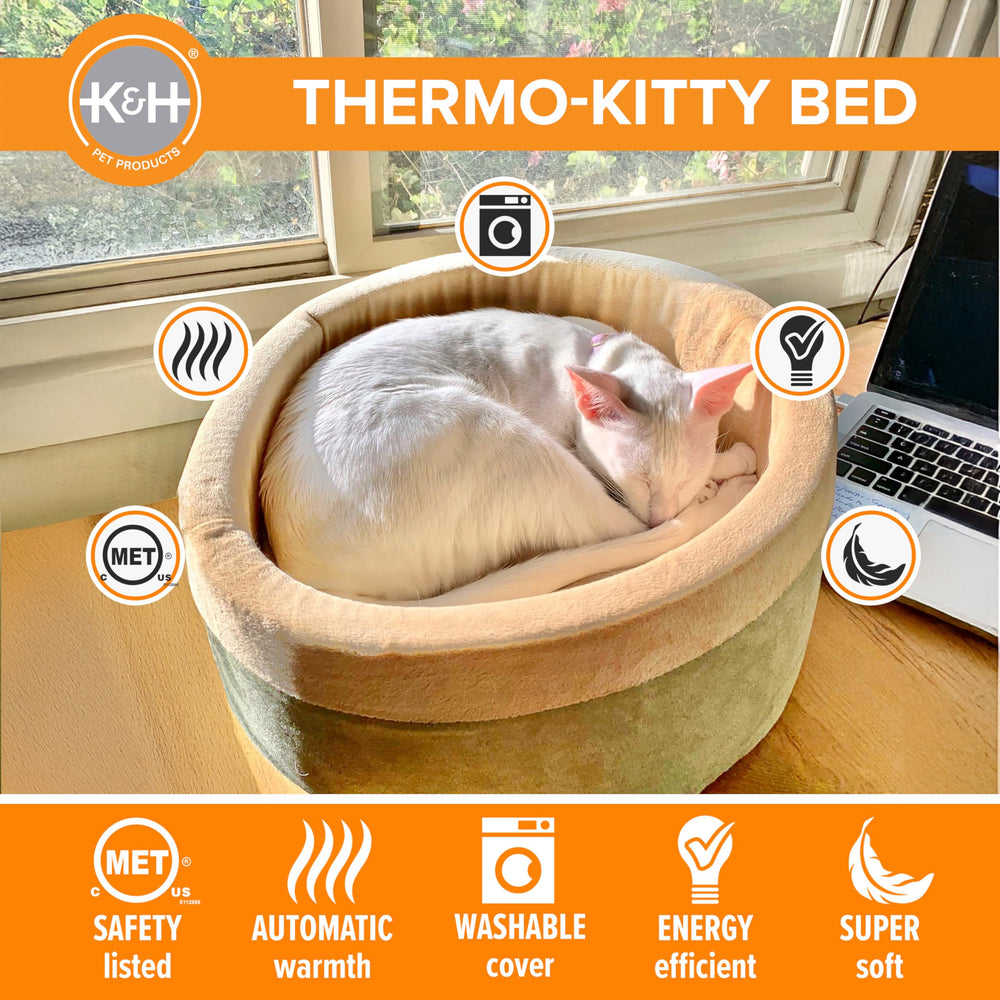 Six-inch foam walls cradle pets in a secure, cozy space.