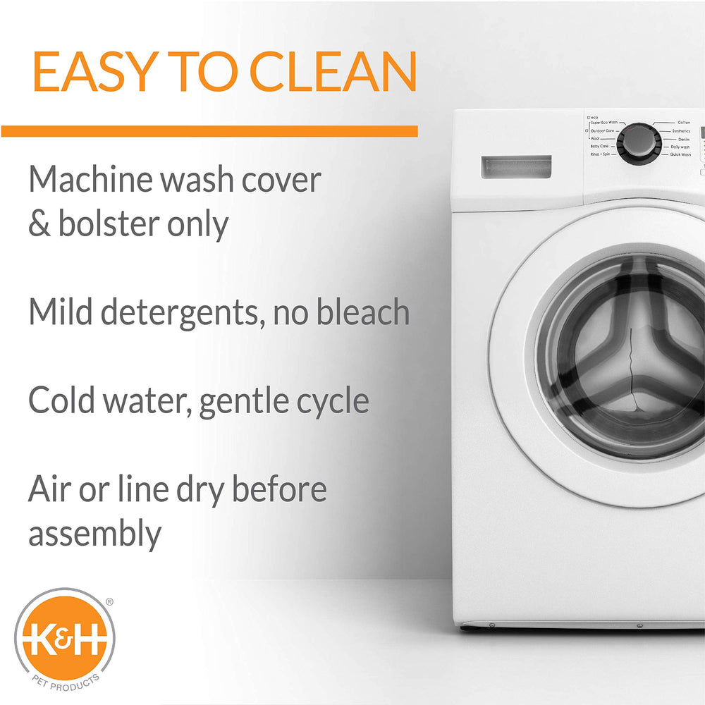 K&H 7 Inch Ground Clearance keeps paws dry and clean