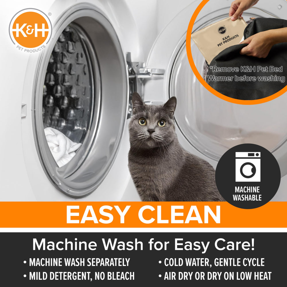 Large-cat friendly dimensions suitable for bigger felines and small dogs.