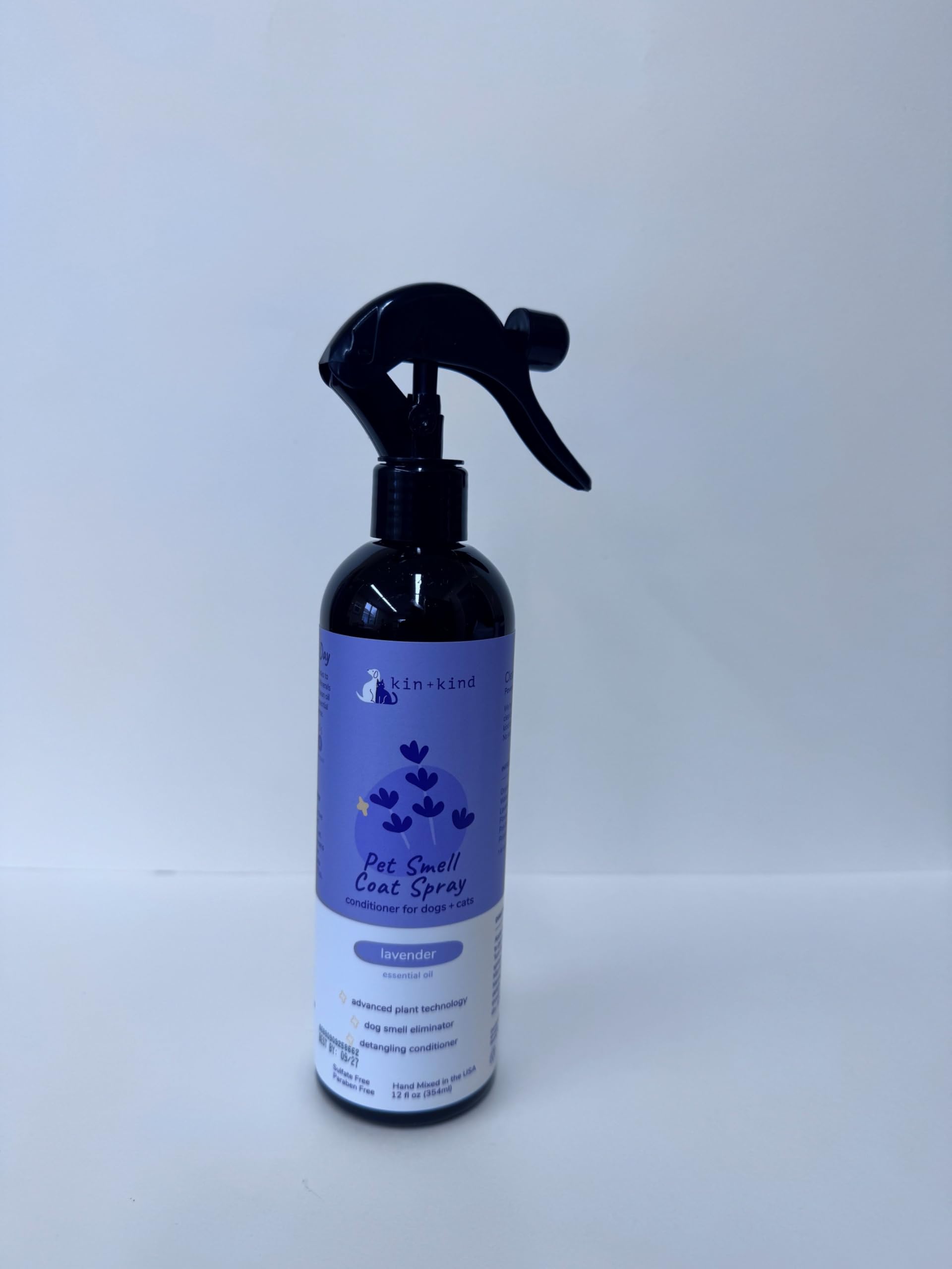 Kin+Kind detangler spray for dogs eases brushing