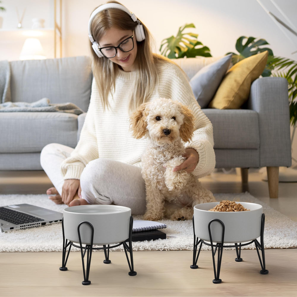 Kitwinney 28.75-ounce capacity bowls cover daily meals for small to mid-size dogs.
