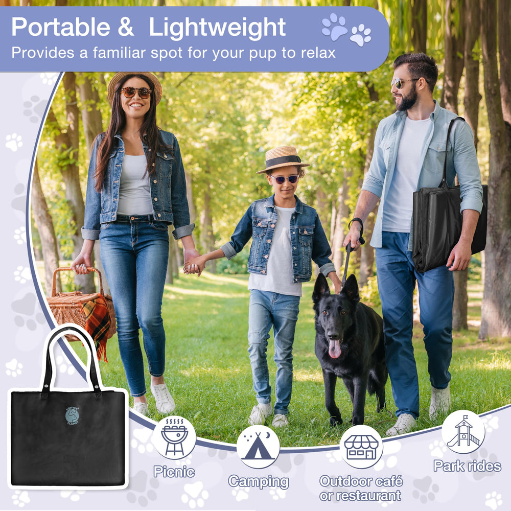 Kritter Planet car seat protection pad keeps seats clean during outings