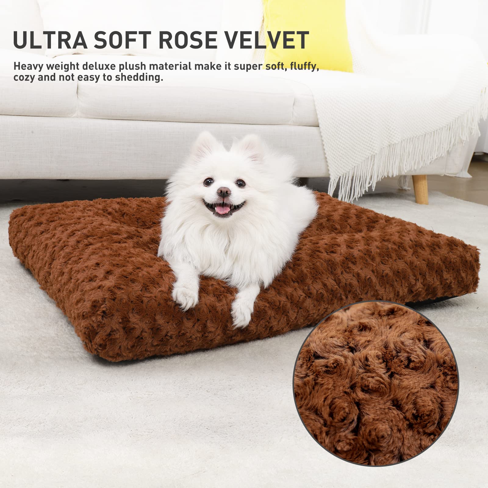KSIIA rose velvet soft dog bed texture showcases luxurious feel and calm comfort.