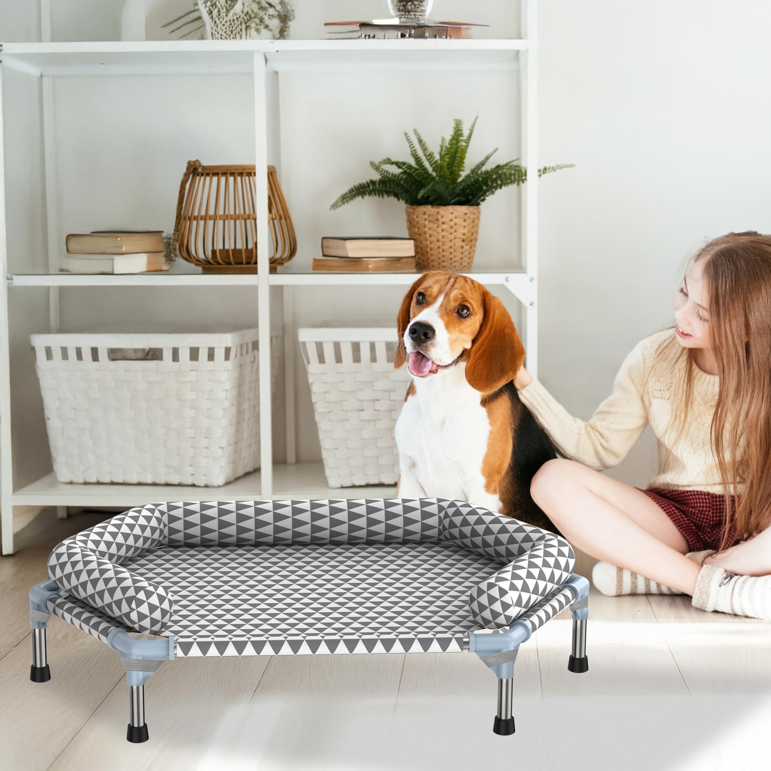 Kuntrust easy-assembly dog bed for quick indoor or outdoor setup.