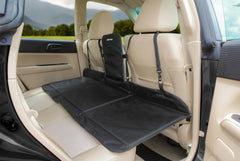 Kurgo Rover Backseat Bridge center-barrier prevents front-seat distractions during trips.
