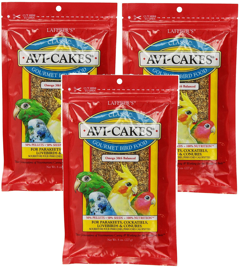 Lafeber's Avi-Cakes packaging view, a convenient daily enrichment for parakeets and conures.