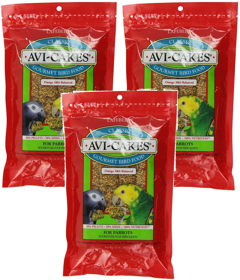 LAFEBER'S Classic Avi-Cakes parrot cake squares for engaging enrichment and flavorful nutrition.