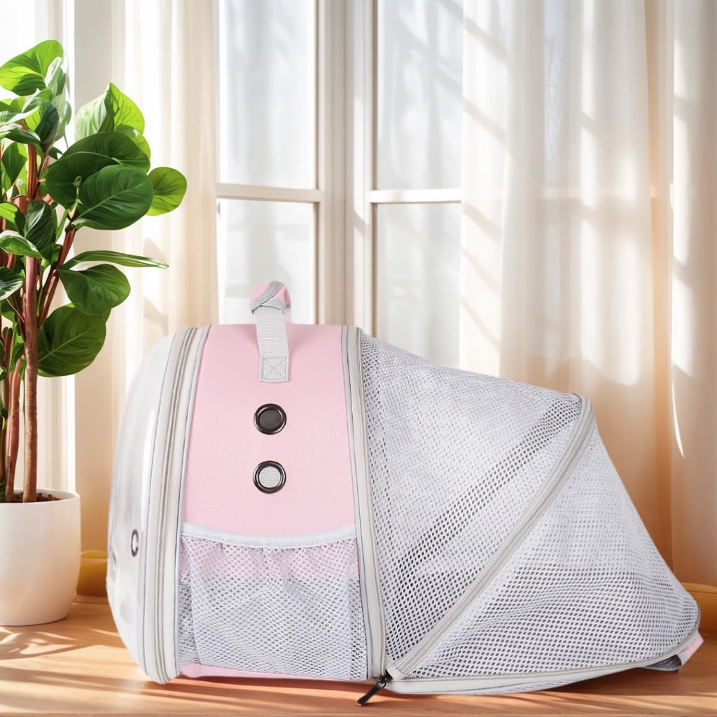 LAIRIES Compact carrier with washable mats for versatile outings.