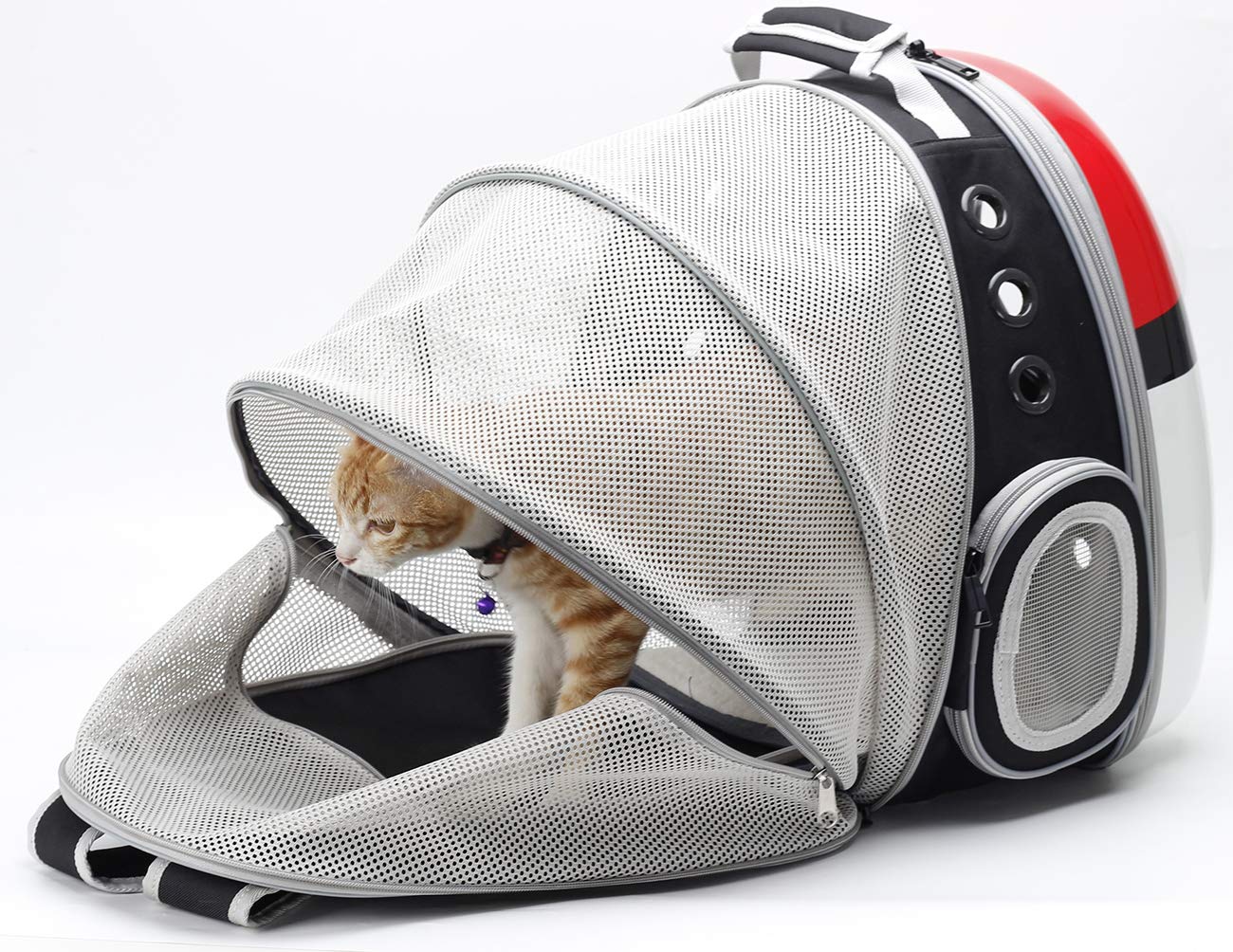 LAIRIES padded straps and chest buckle improve on-the-go comfort.