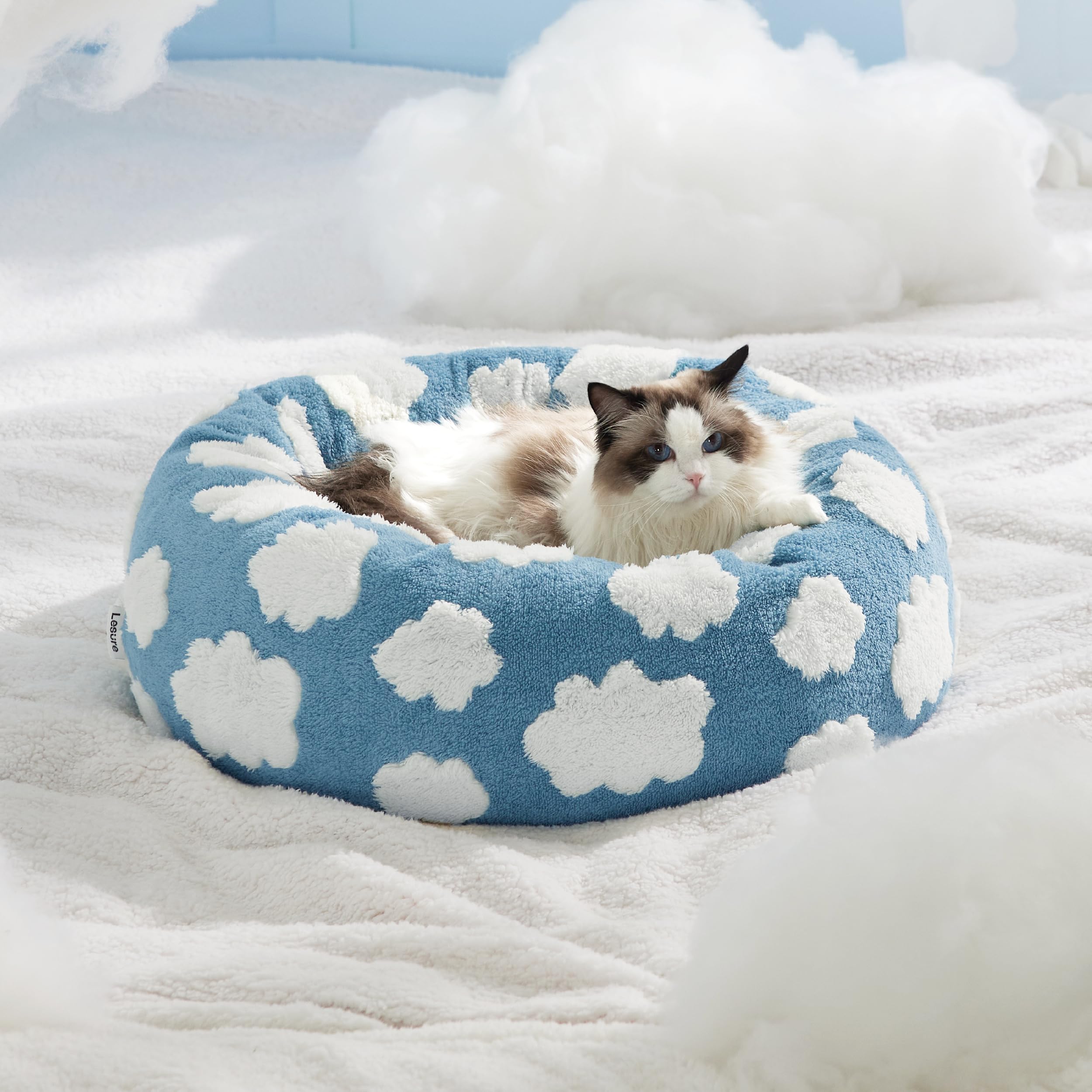 LE SURE donut cat bed with cloud pattern cushions joints for restful naps