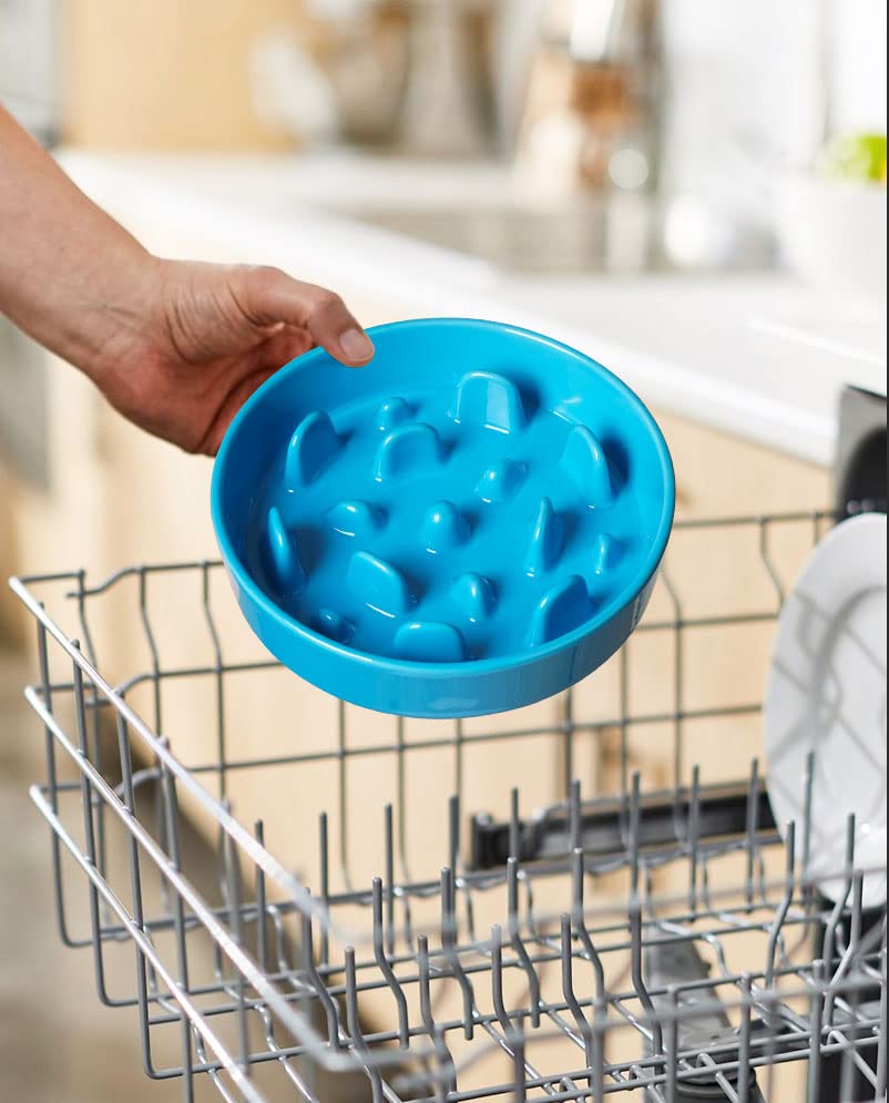 LE TAUCI easy-clean ceramic surface after meals.