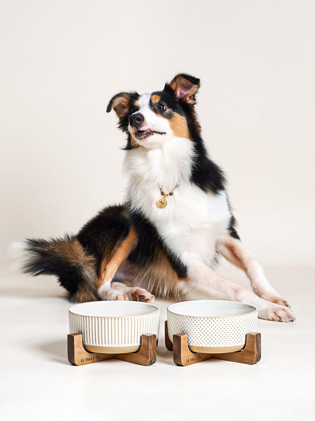 LE TAUCI PET ceramic bowl is dishwasher and microwave safe.