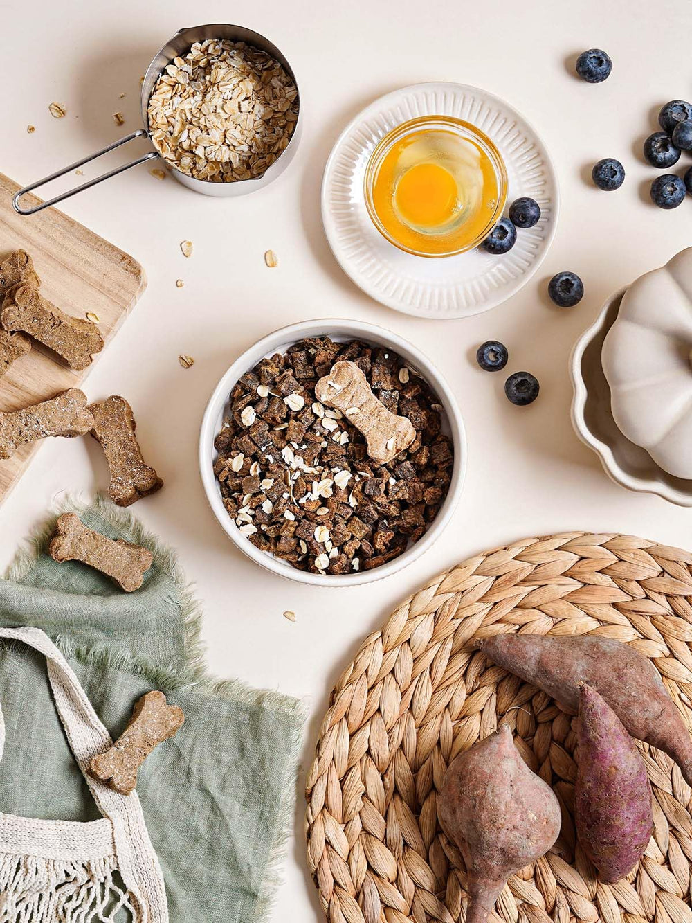 LE TAUCI PET dishwasher-safe bowls for quick cleanup