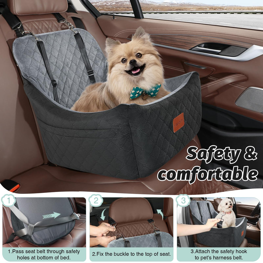 Lealchum seat features side pockets for quick-access essentials